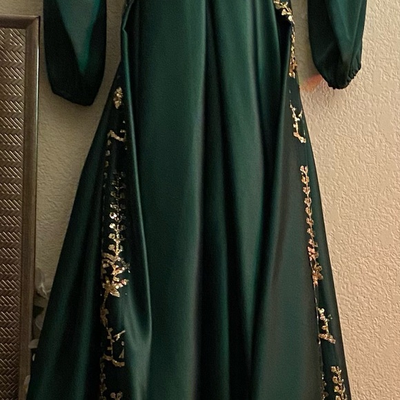 Moroccon Kaftan Dress - Picture 4 of 11